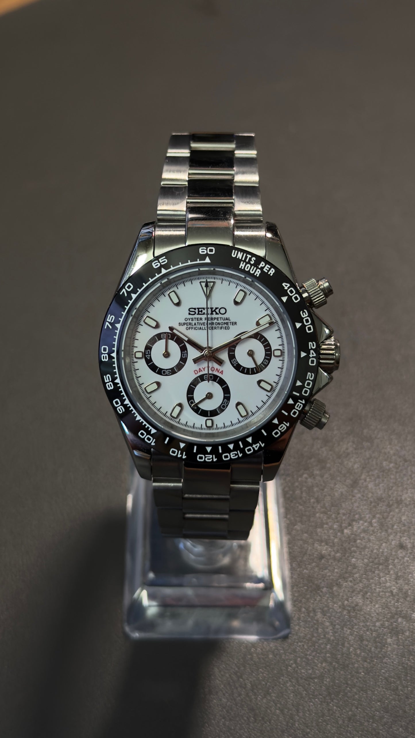 Chronograph: Stainless Steal Panda Dial on Oyster Bracelet
