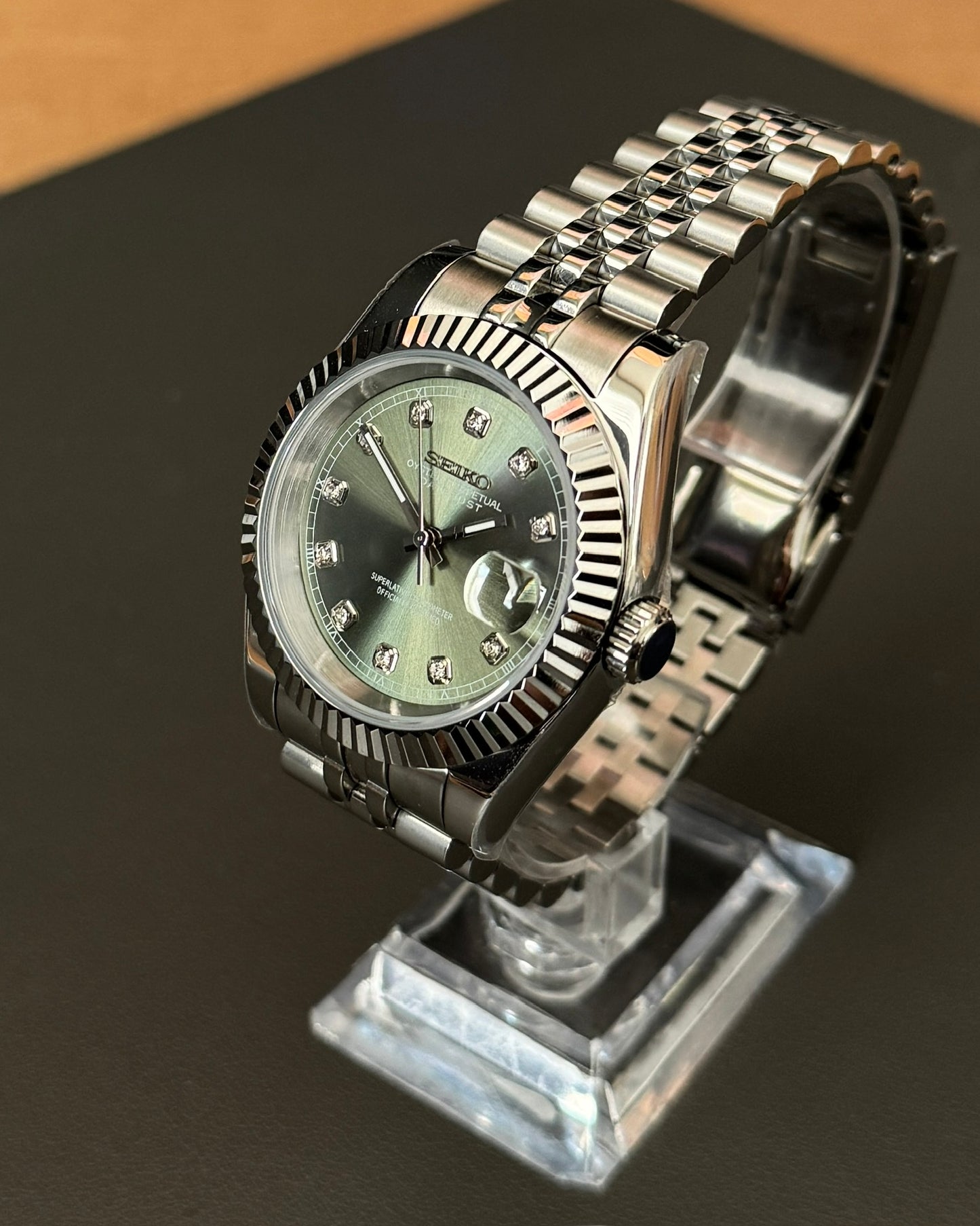 DateJust: Stainless Steel Sunburst Olive Dial Gem Markers w/ Jubilee Bracelet