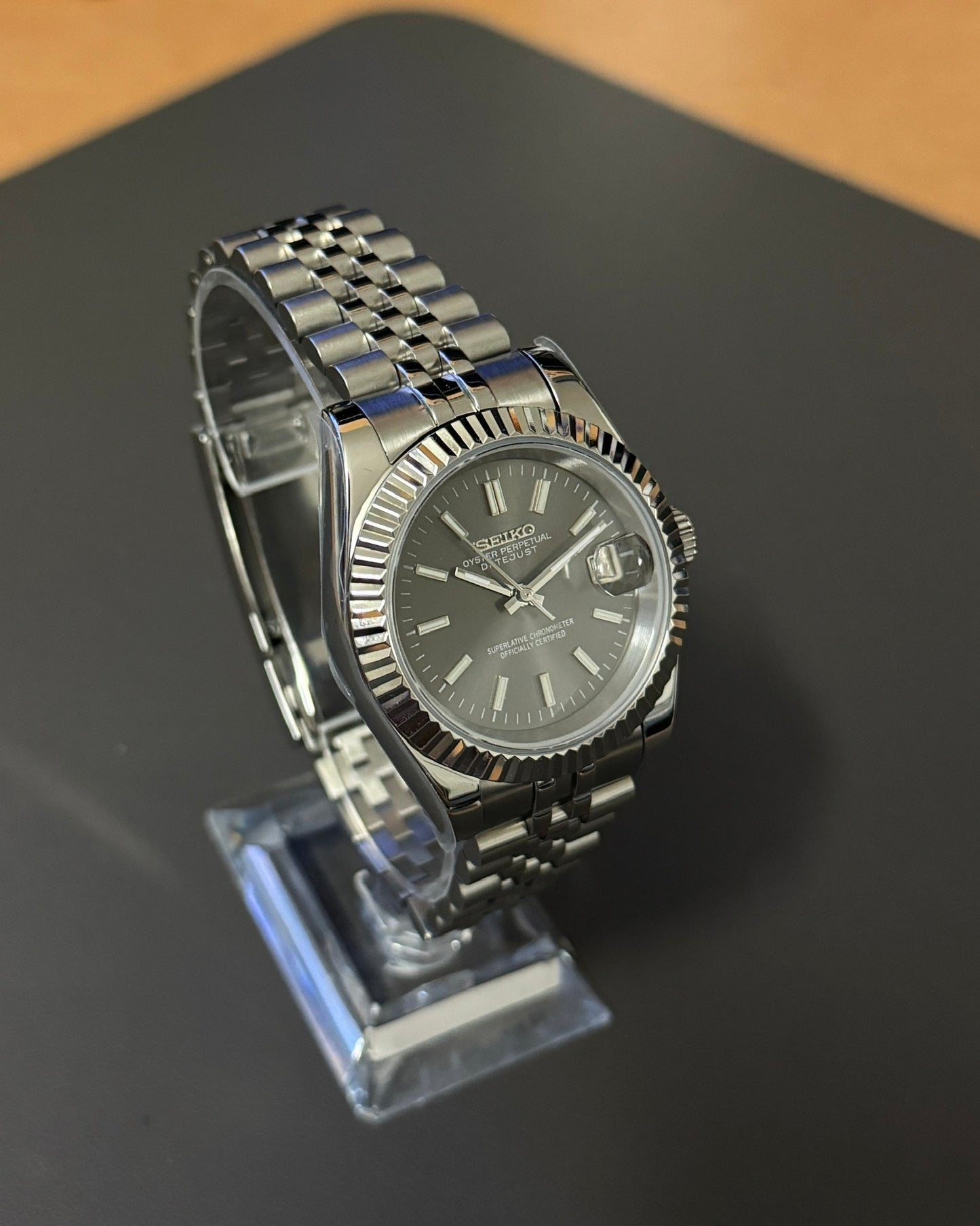 Datejust: Stainless Steel Grey dial stick markers w/ jubilee Bracelet