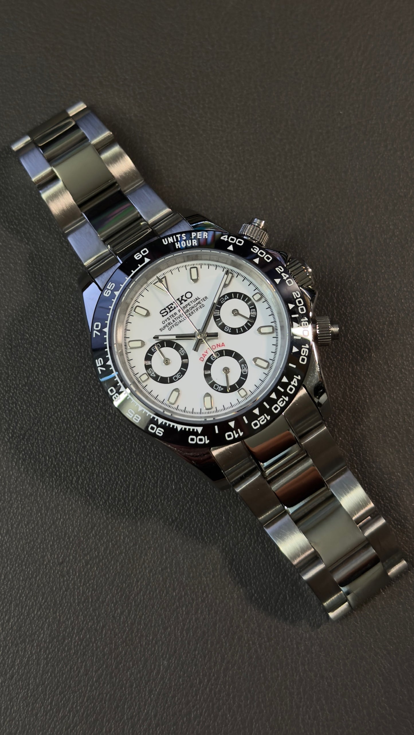 Chronograph: Stainless Steal Panda Dial on Oyster Bracelet