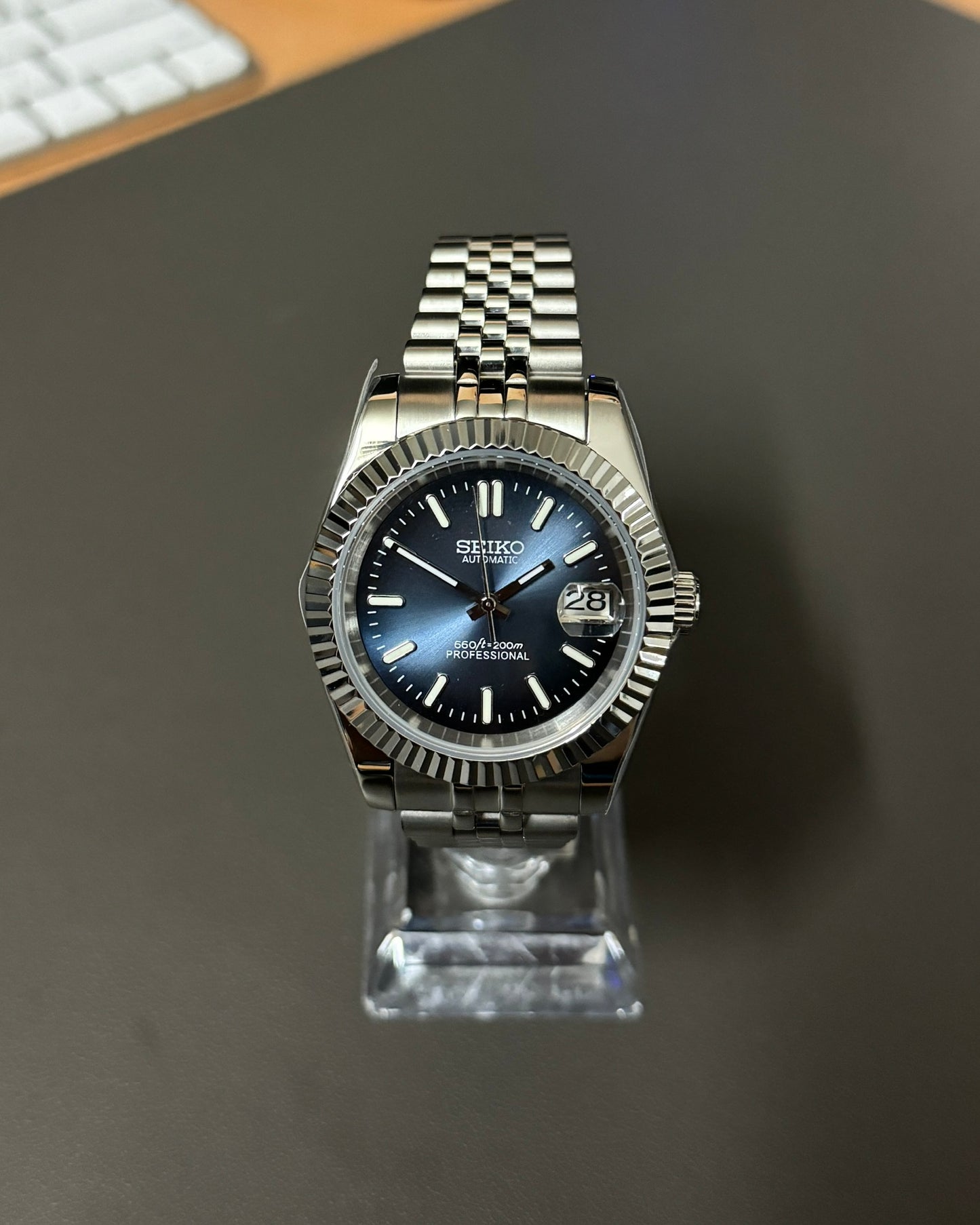 Datejust: Stainless Steel Gradient Sunburst Blue Dial Stick Markers w/ Jubilee Bracelet