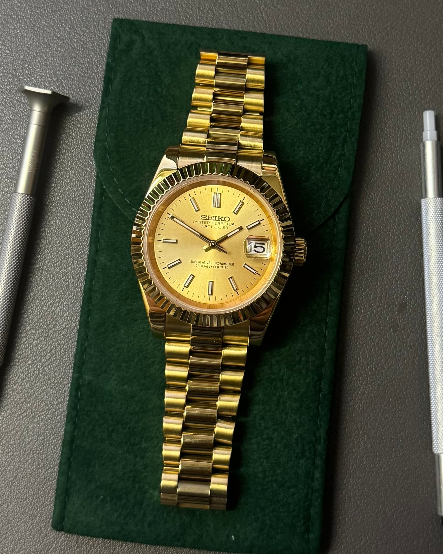 DateJust: Gold Champagne Dial Stick Markers w/ Presidential Bracelet