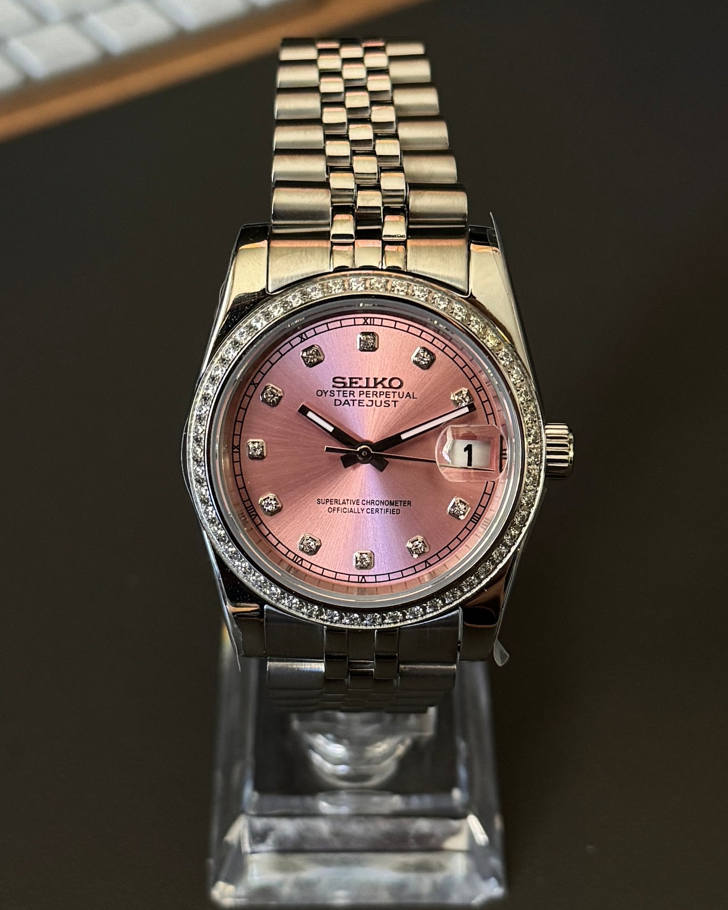 Seiko Mod DateJust: Stainless Steel Sunburst Pink Dial Gem Markers w/ Jubilee Bracelet