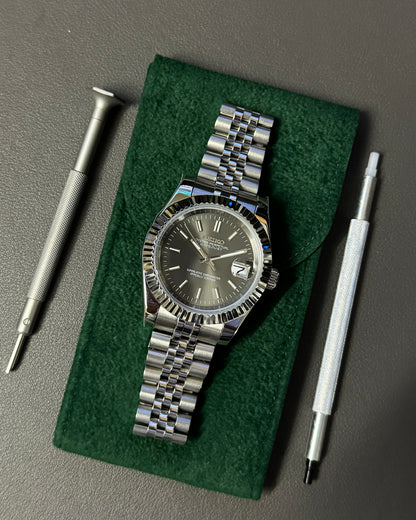 Datejust: Stainless Steel Grey dial stick markers w/ jubilee Bracelet