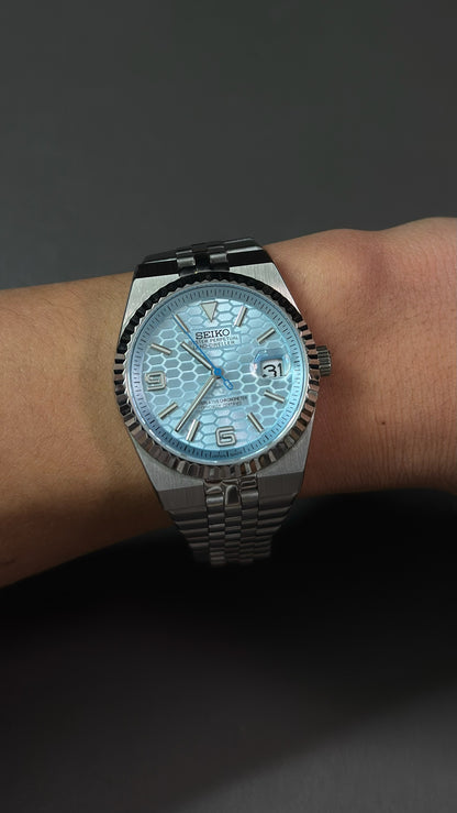 Land-Dweller: Stainless Steel Ice Blue Dial