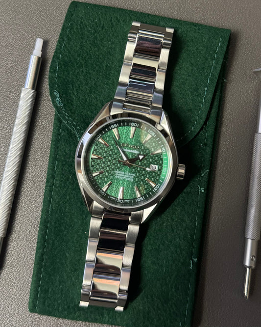 Seiko Mod Seamaster: Stainless Steel Guilloche Green Dial