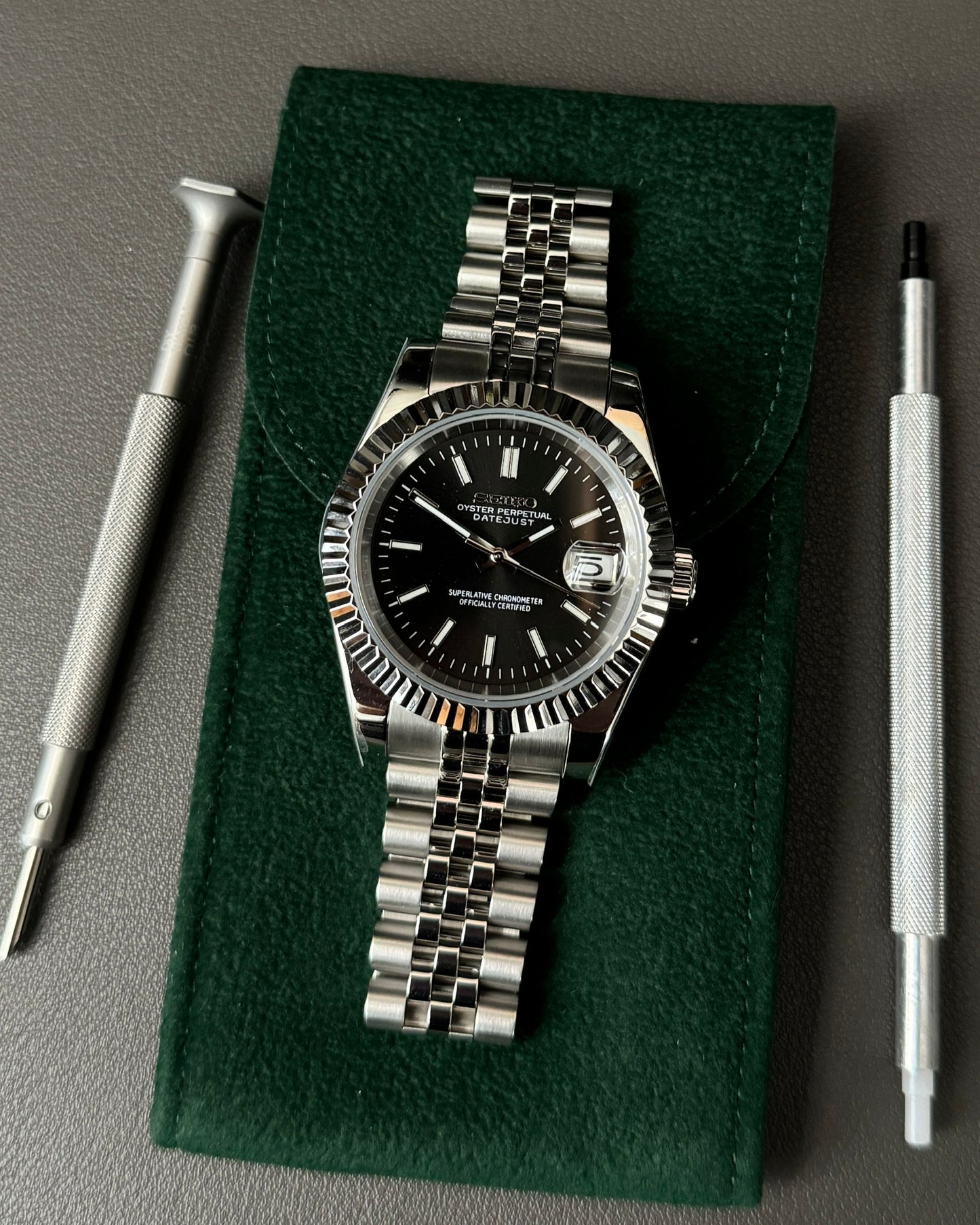 DateJust: Stainless Steel Black Dial Stick Markers w/ Jubilee Bracelet