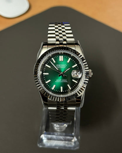 DateJust: Stainless Steel Gradient Green Dial Stick Markers w/ Jubilee Bracelet