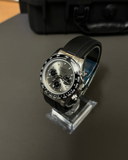 Chronograph: Stainless Steel with Grey Dial on Rubber Strap