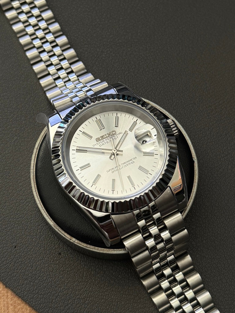 Seiko Mod DateJust: Stainless Steel Sunburst White Dial Stick Markers w/ Jubilee Bracelet