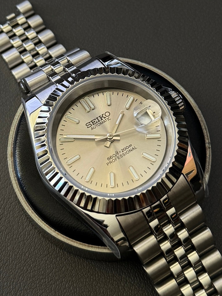 Seiko Mod DateJust: Stainless Steel Tan Dial Stick Markers w/ Jubilee Bracelet