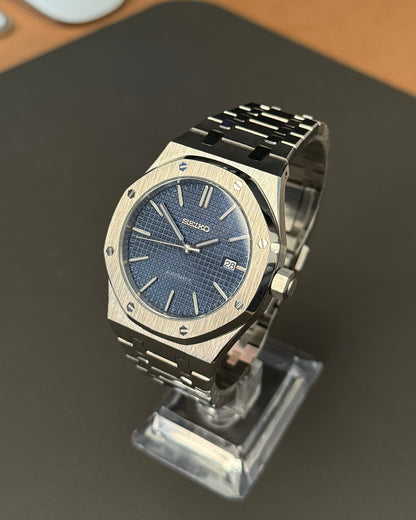 Royal Oak: Stainless Steel w/ Blue dial