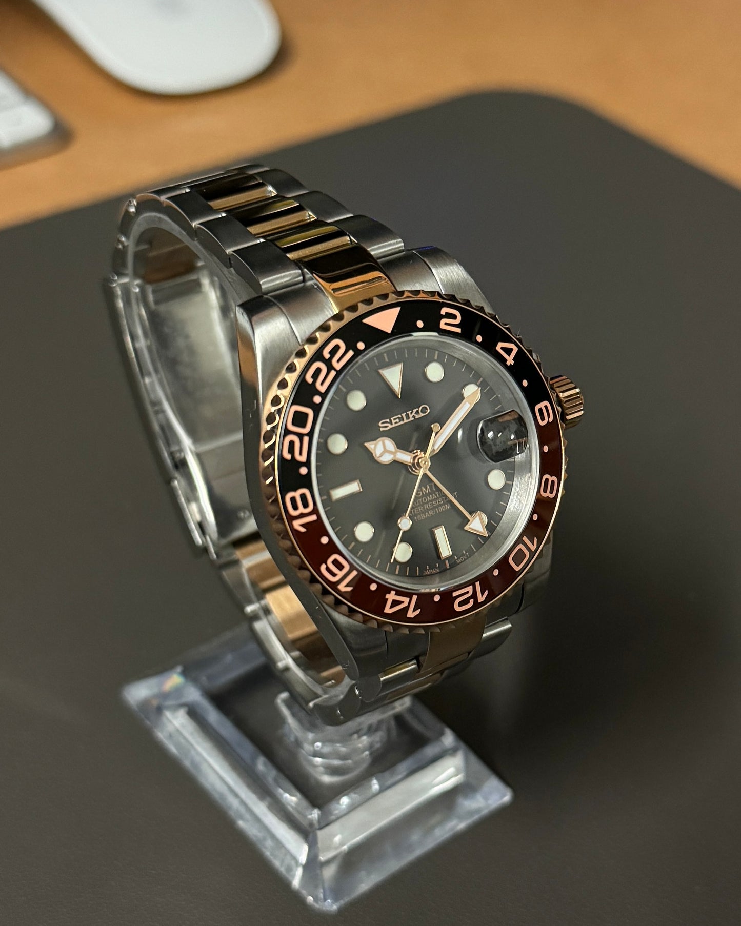 Seiko Mod GMT: Two-Tone Rose Gold Root Beer Rotating Bezel w/ Oyster Bracelet