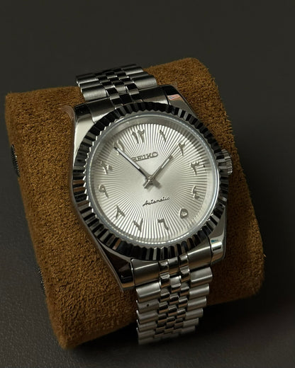 DateJust: Stainless Steel Guilloche White Dial Arabic Markers w/ Jubilee Bracelet