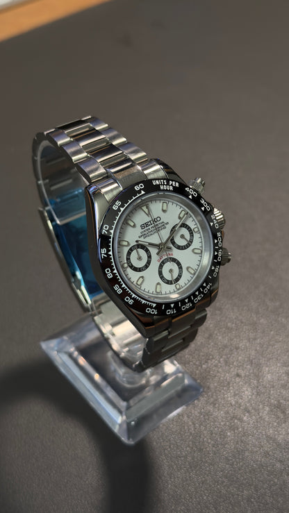 Chronograph: Stainless Steal Panda Dial on Oyster Bracelet
