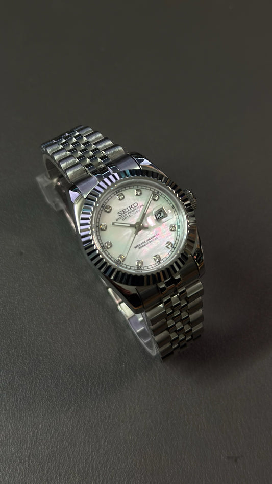 Lady DateJust: Stainless Steel Mother of Pearl Dial Gem Markers w/ Jubilee Bracelet