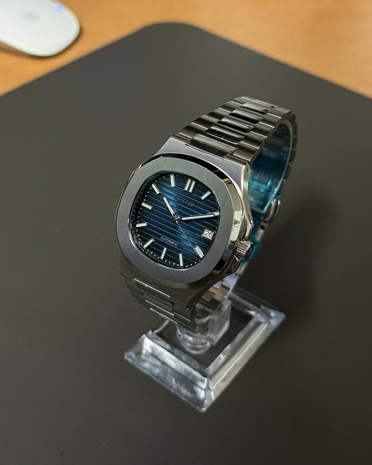 Seiknaut: Stainless Steel Blue Dial