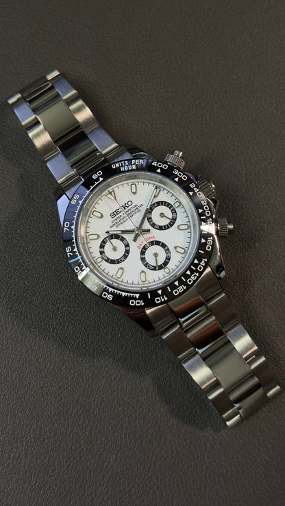 Chronograph: Stainless Steal Panda Dial on Oyster Bracelet